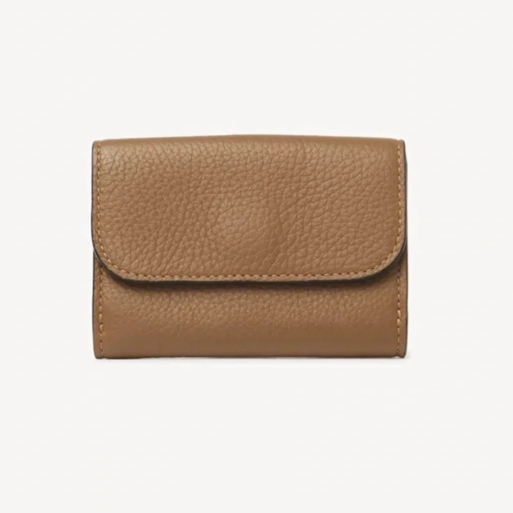 NWT CHLOE Alphabet Tri-fold Mini Wallet in Grained Leather - Cement Brown - Picture 2 of 3